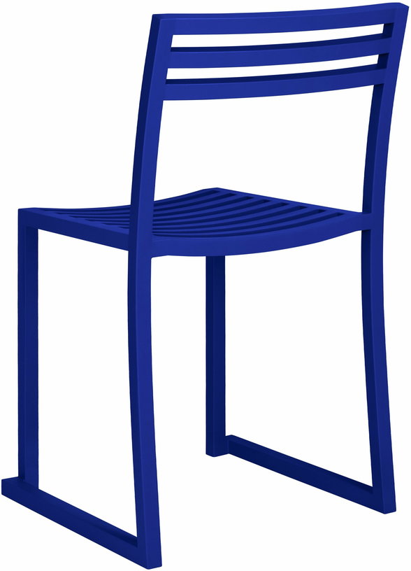 2-chaises-en-acier-bleu-outremer-mat-chop-hem-3