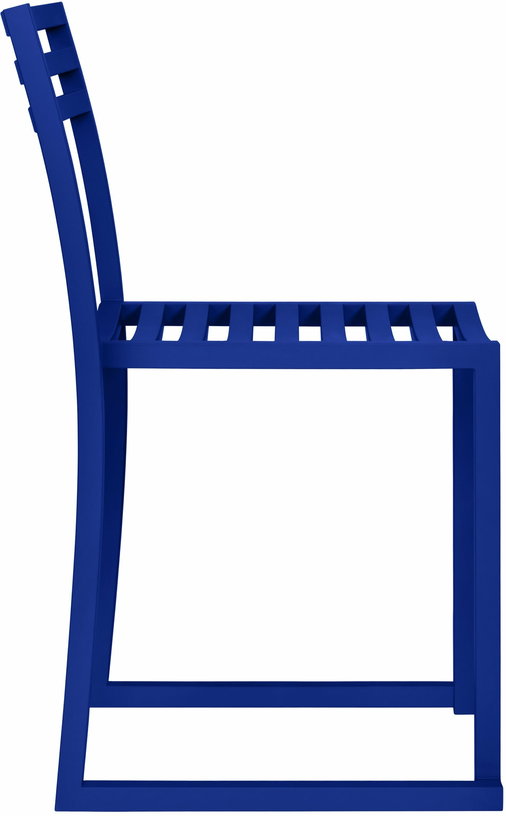 chaise-en-acier-bleu-outremer-mat-chop-hem-5