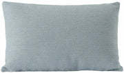 coussin-a-double-face-bleu-clair-et-vert-35-x-55-cm-mingle-muuto-1