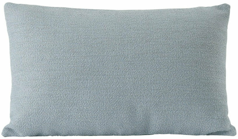 coussin-a-double-face-bleu-clair-et-vert-35-x-55-cm-mingle-muuto-1
