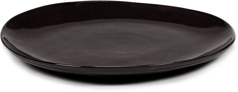 assiette-marron-ebene-25cm-la-mere-serax-1