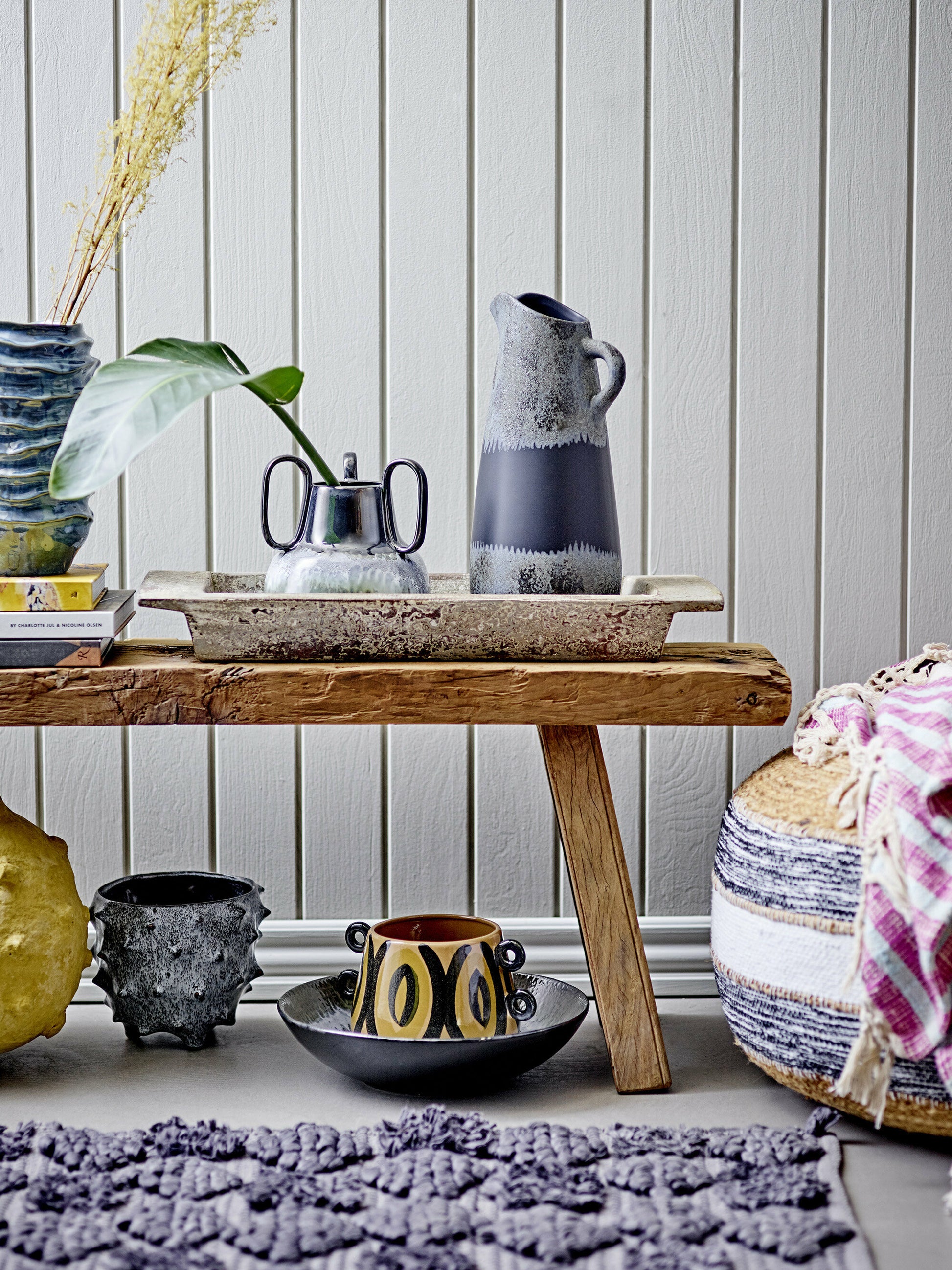 Vase Selim Grès noir - Bloomingville — 298064.jpg