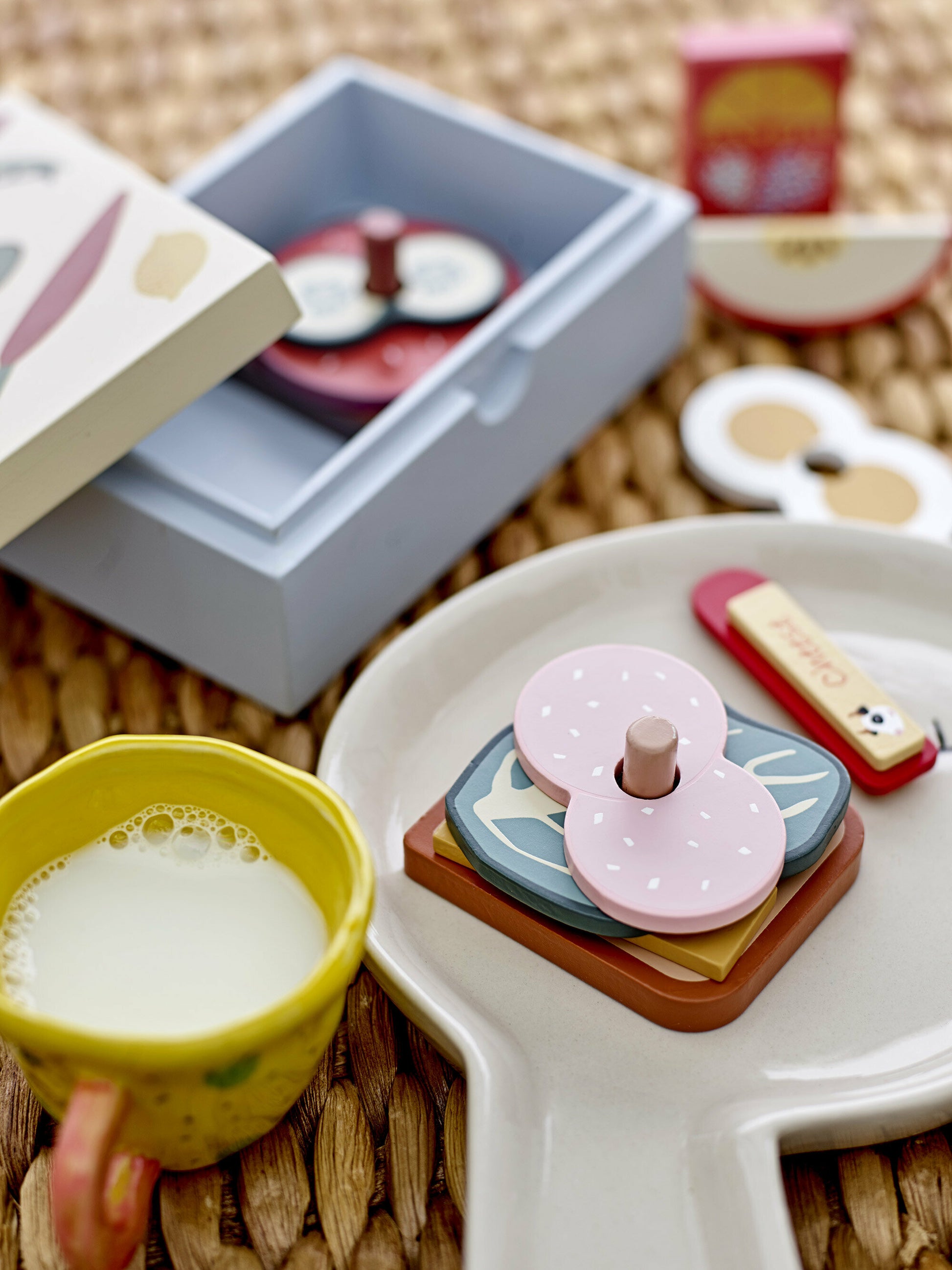 Thyra Play Set Lunchbox Bleu Fsc®100% Mdf - Bloomingville Mini — 298201.jpg
