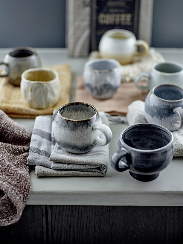 tasse-en-gres-blue-paula-bloomingville-4