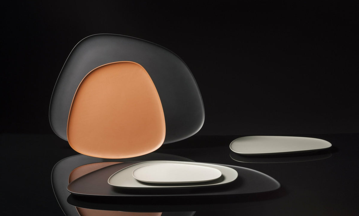 3 assiettes de présentation tricolores Namaste - Kartell - The Cool Republic