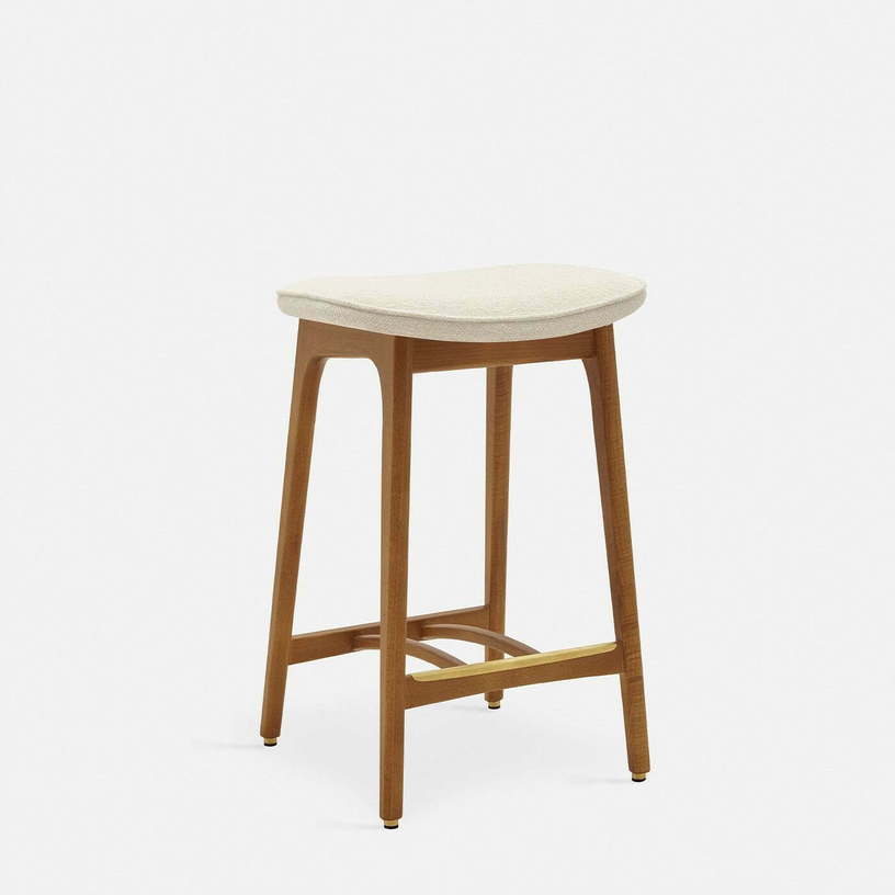 tabouret-de-bar-en-tissu-boucle-creme-et-frene-fonce-65-cm-serie-200-190-366-concept-1