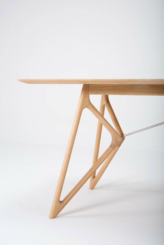 table-a-manger-en-chene-220-x-90-cm-tink-gazzda-6