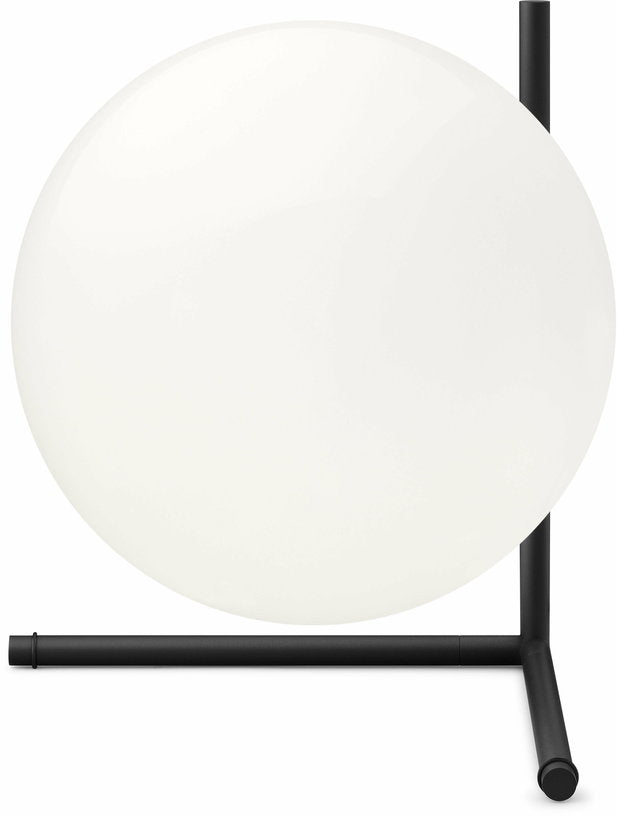 lampe-de-table-design-en-acier-noir-ic-flos-1
