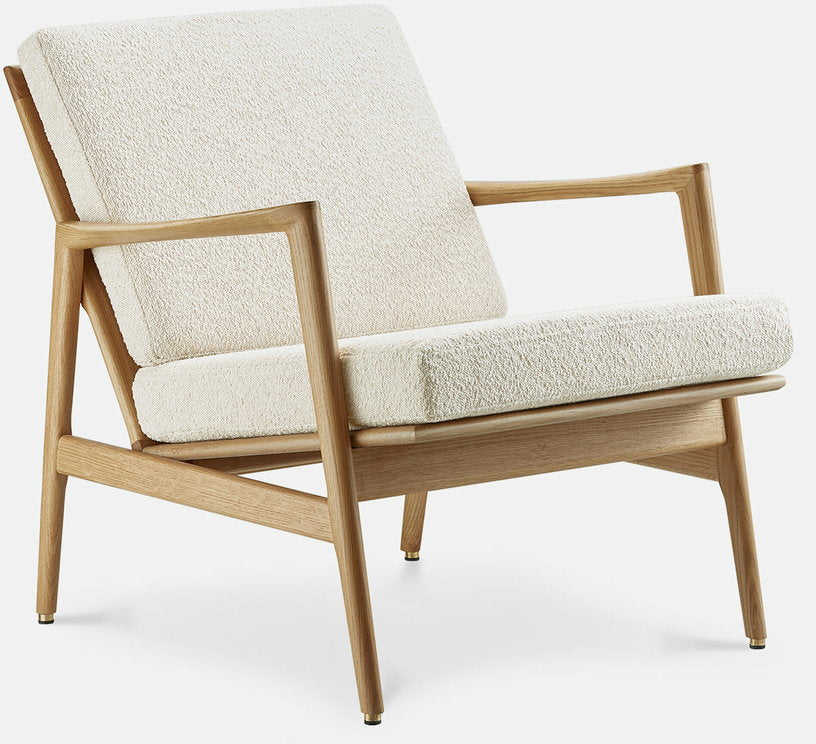 fauteuil-en-chene-naturel-et-assise-en-bouclette-creme-stefan-lounge-366-concept-1