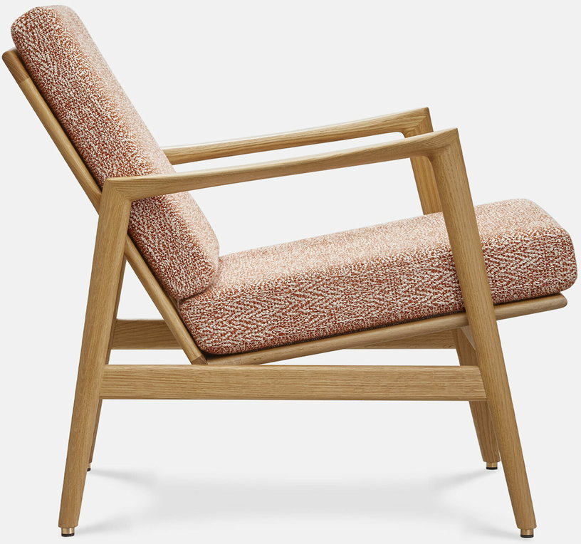 fauteuil-en-chene-naturel-et-assise-en-tissu-sierra-rouge-stefan-lounge-366-concept-2