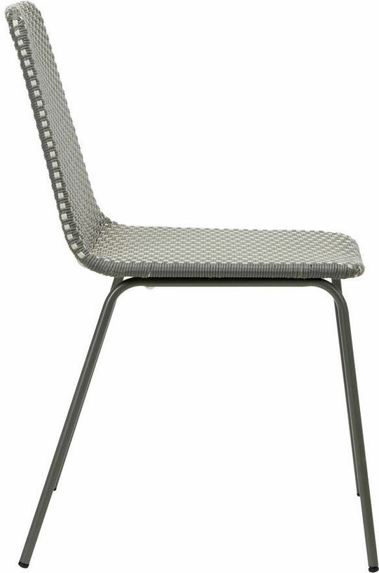chaise-en-osier-vert-bast-house-doctor-2
