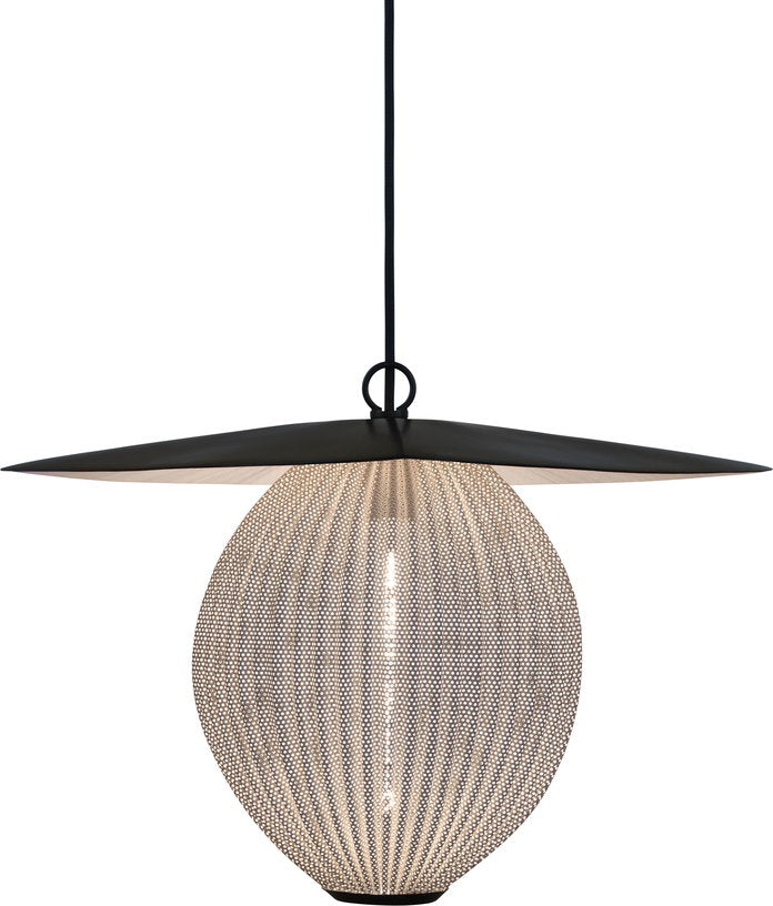 suspension-blanc-creme-et-base-en-metal-noir-22-cm-satellite-gubi-2