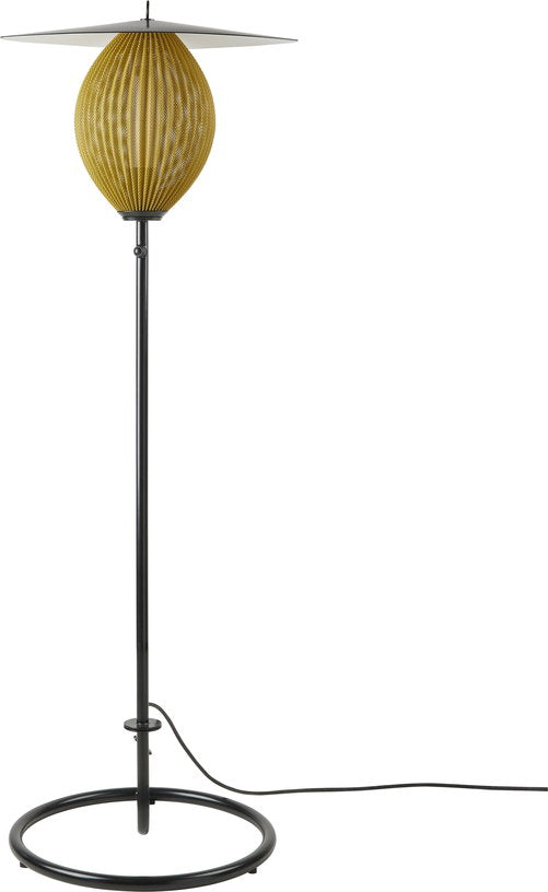 lampadaire-de-jardin-moutarde-dore-et-metal-noir-128-cm-satellite-gubi-1