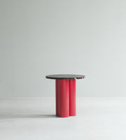 table-d-appoint-rouge-et-plateau-rosso-levanto-40-x-40-cm-dit-normann-copenhagen-1