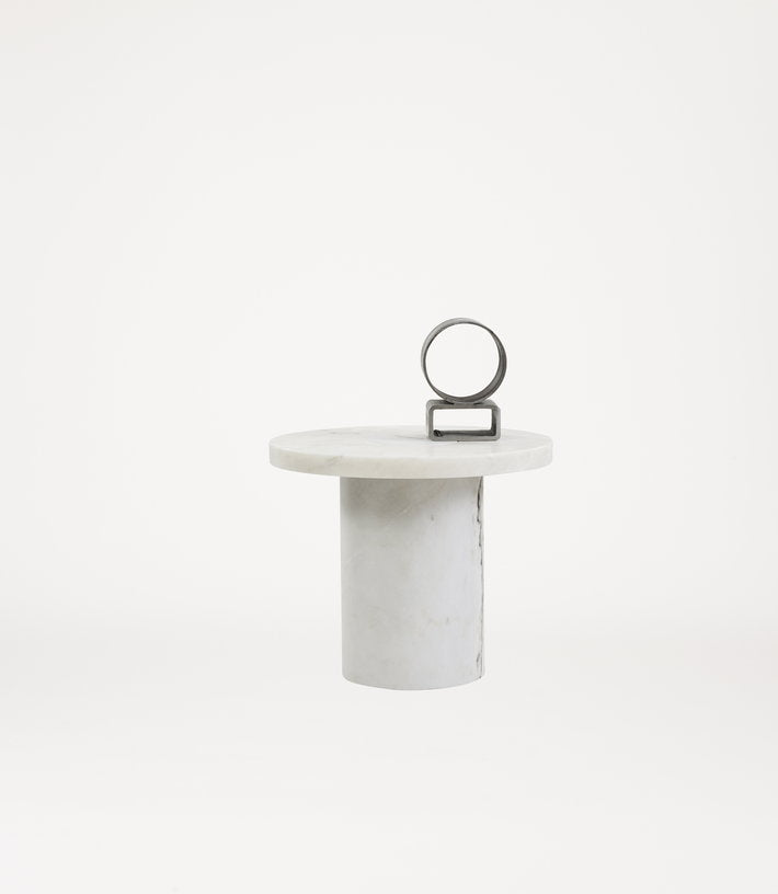 table-d-appoint-en-marbre-blanc-33-x-39-cm-sintra-frama-2