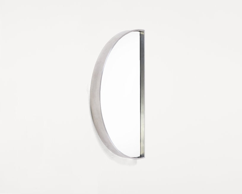 miroir-semi-circulaire-en-aluminium-57-cm-recess-frama-1