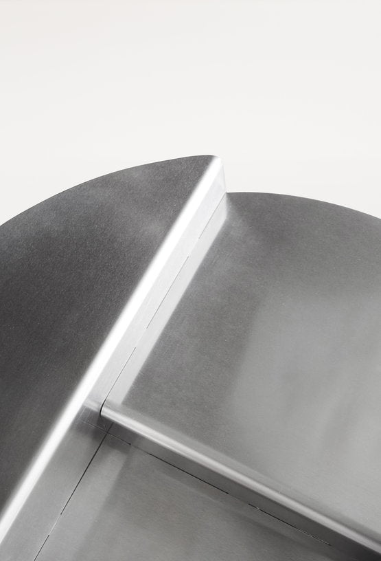 table-d-appoint-en-aluminium-40-cm-rivet-frama-4