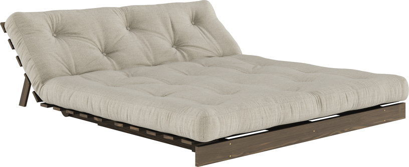 canape-lit-en-pin-carob-brown-et-lin-160-x-200-cm-roots-karup-design-4
