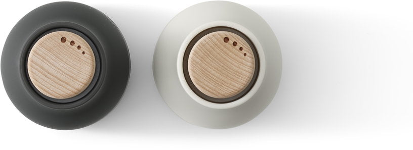 2-moulins-a-sel-et-a-poivre-en-ceramique-charbon-et-blanc-bottle-grinder-audo-2