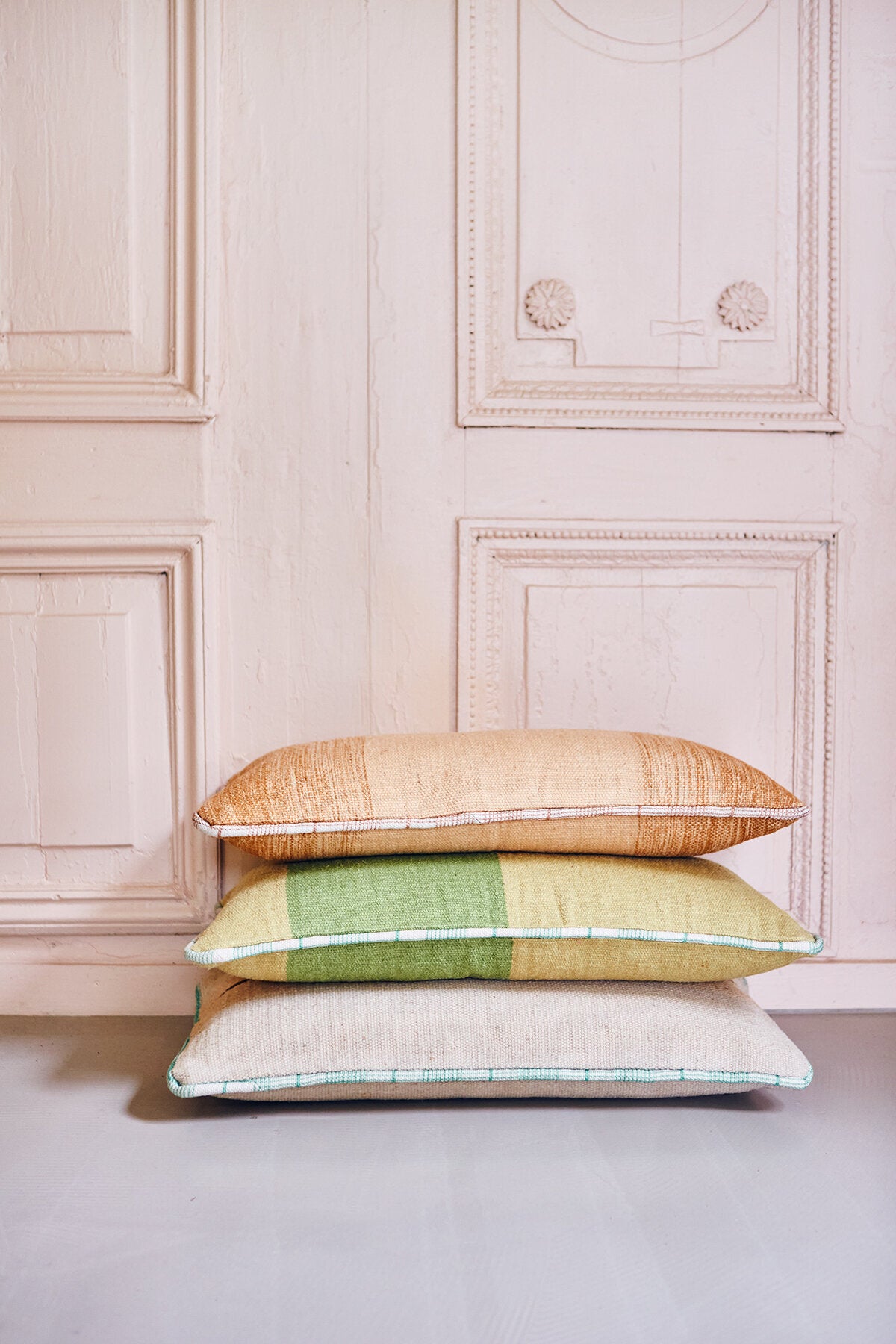 Coussin en laine tissé à la main Vert (38X74) - HKLIVING — 314056.jpg
