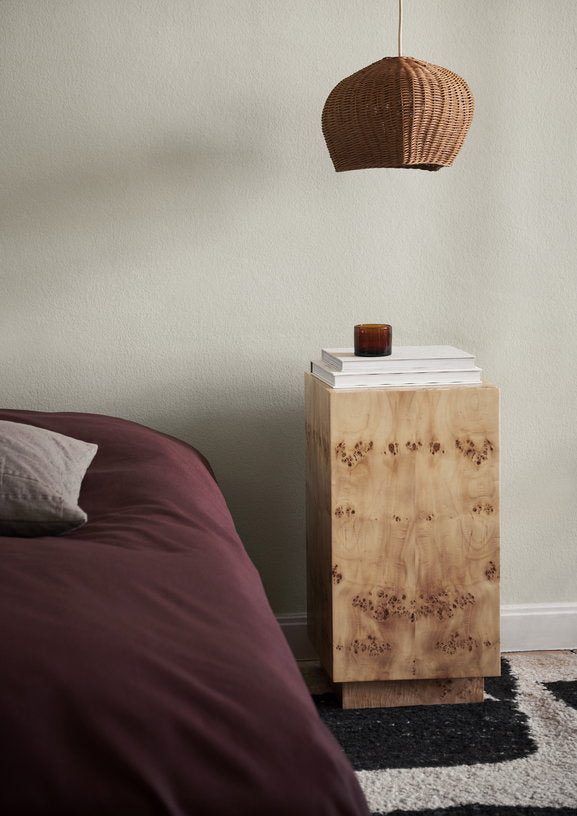 abat-jour-en-rotin-tresse-naturel-drape-ferm-living-3