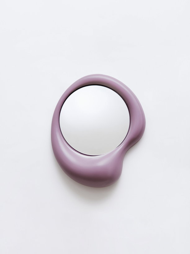 petit-miroir-design-en-ceramique-lilas-ingres-jean-moustache-1