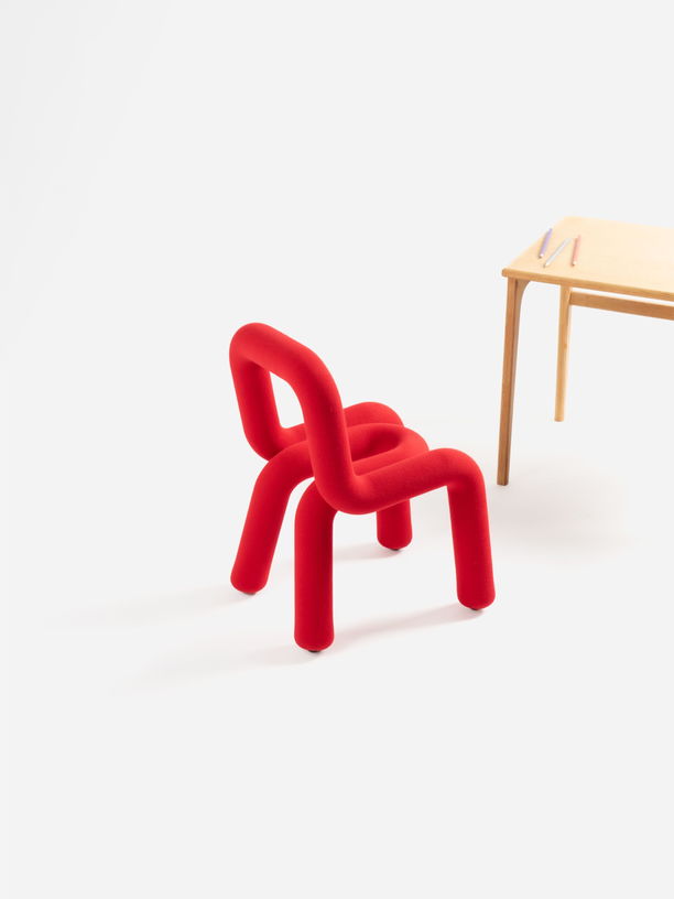 chaise-pour-enfant-en-coton-rouge-mini-bold-moustache-3