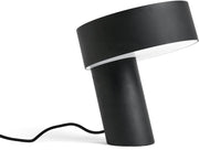 lampe-de-table-en-aluminium-noir-slant-hay-1