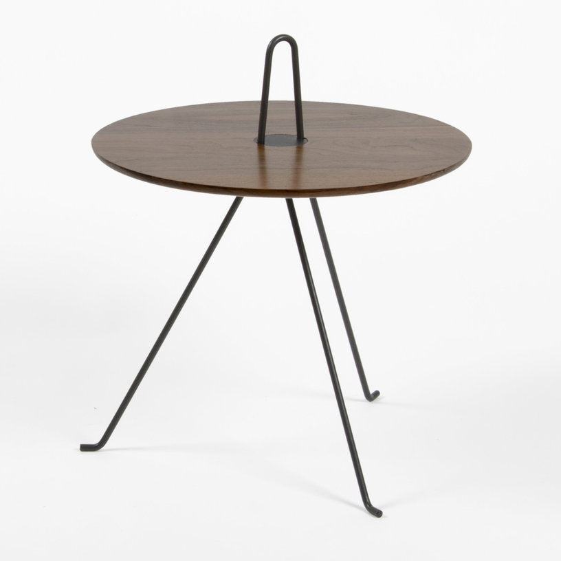 table-basse-ronde-en-noyer-et-acier-noir-42-x-49-cm-tipi-objekto-3