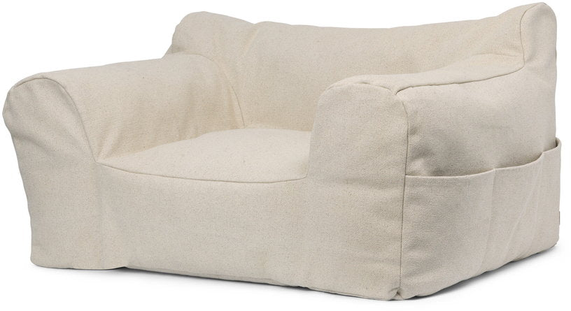 fauteuil-a-rangements-pour-enfant-en-coton-bio-off-white-billow-ferm-living-2