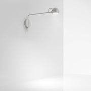 applique-murale-en-acier-blanc-ixa-artemide-1