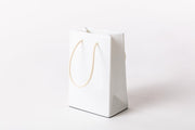 lampe-sans-fil-rechargeable-en-resine-blanc-12-x-7-5-cm-daily-shopper-seletti-1