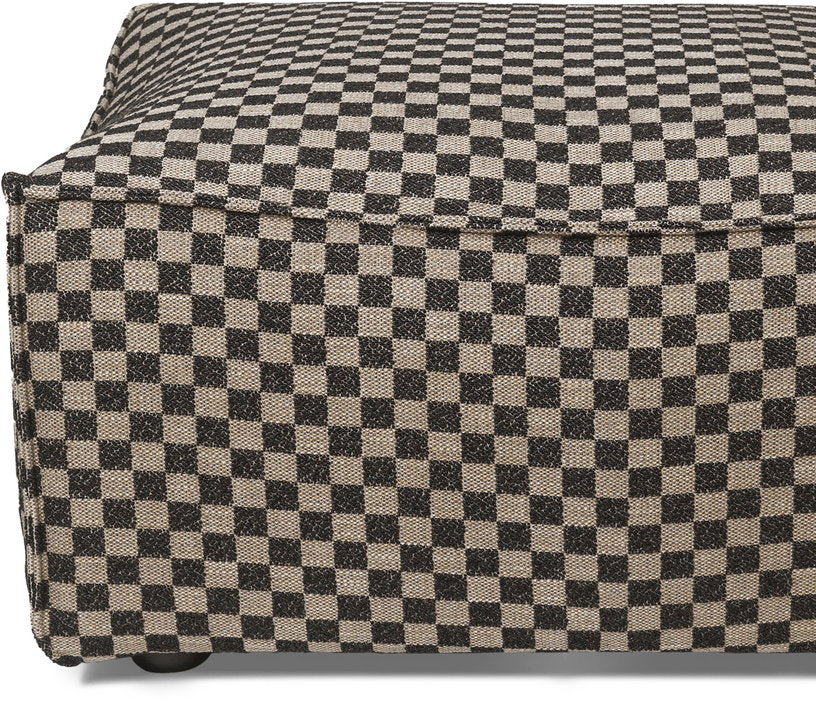 pouf-en-tissu-damier-108-x-78-cm-catena-ferm-living-3