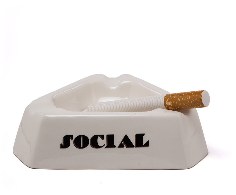 cendrier-en-porcelaine-social-smoker-diesel-seletti-3