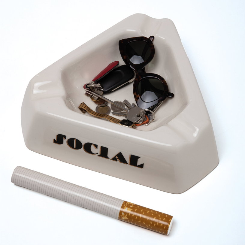 cendrier-en-porcelaine-social-smoker-diesel-seletti-4