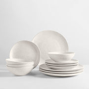 set-de-vaisselle-pour-quatre-en-gres-emaille-creme-nordic-vanilla-broste-copenhagen-1