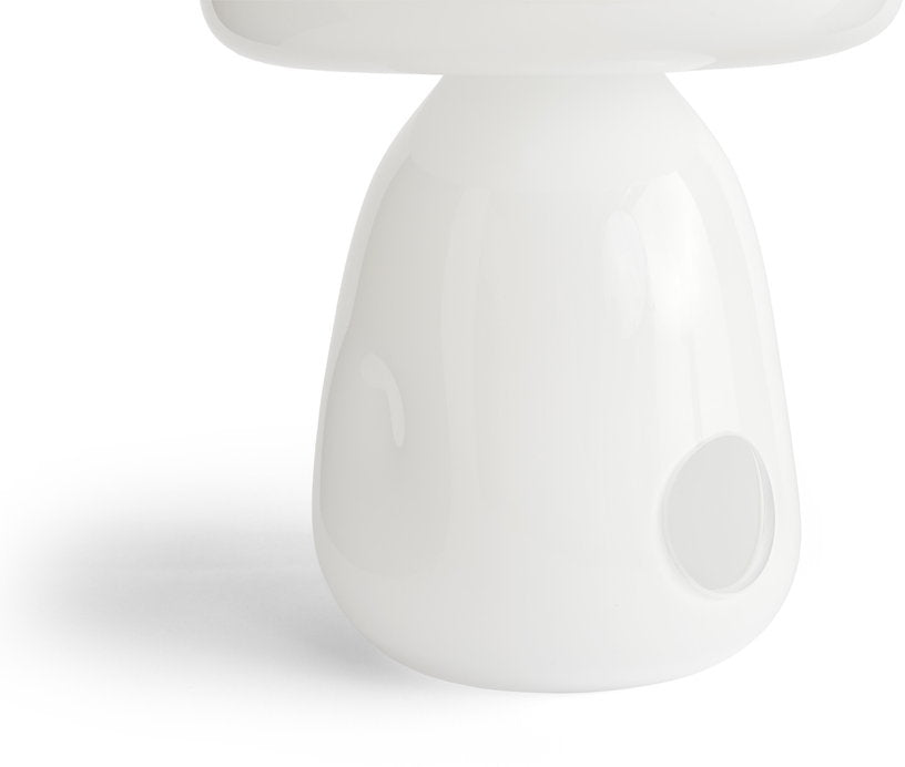 abat-jour-de-lampe-de-table-en-verre-opale-blanc-apollo-hay-4