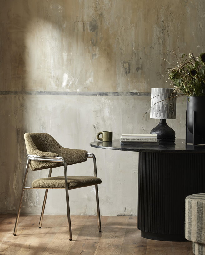 table-a-manger-ronde-en-bois-de-manguier-et-marbre-noir-140x76cm-erie-nordal-2