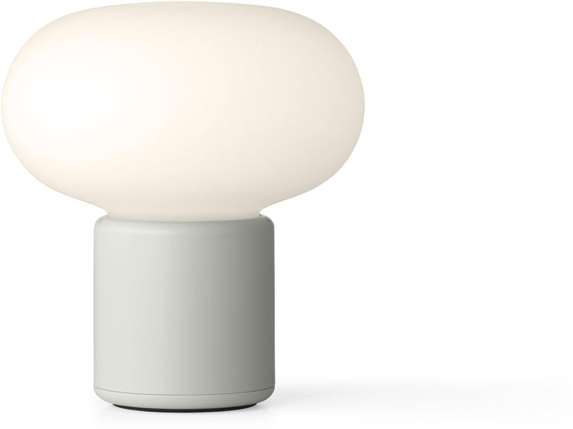 lampe-portable-en-polyethylene-gris-clair-18-cm-karl-johan-new-works-2