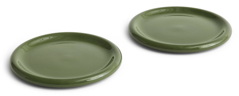 ensemble-de-deux-assiettes-en-terre-cuite-vert-24-cm-barro-hay-1