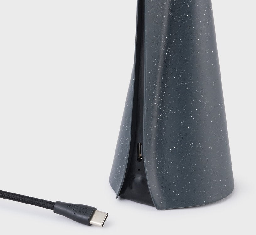 lampe-portable-en-granite-noir-8x19-cm-mantle-tala-3