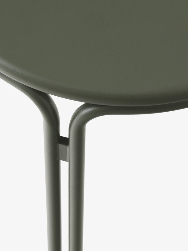 table-d-appoint-de-jardin-en-acier-vert-bronze-46-cm-thorvald-sc102-tradition-2
