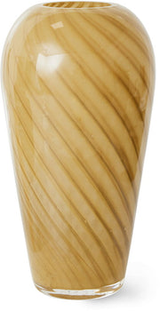 vase-en-verre-mochi-hkliving-1