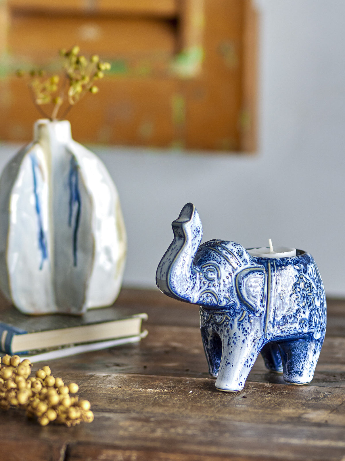 Bougie votive Oliphant en grès bleu Bloomingville — 330106.jpg