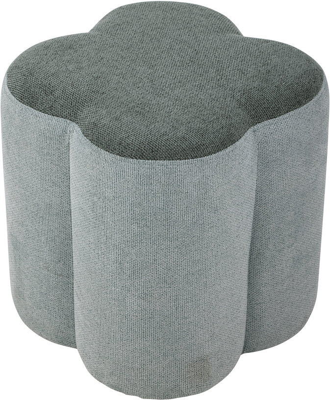 pouf-enfant-forme-trefle-en-polyester-vert-sissel-bloomingville-mini-1