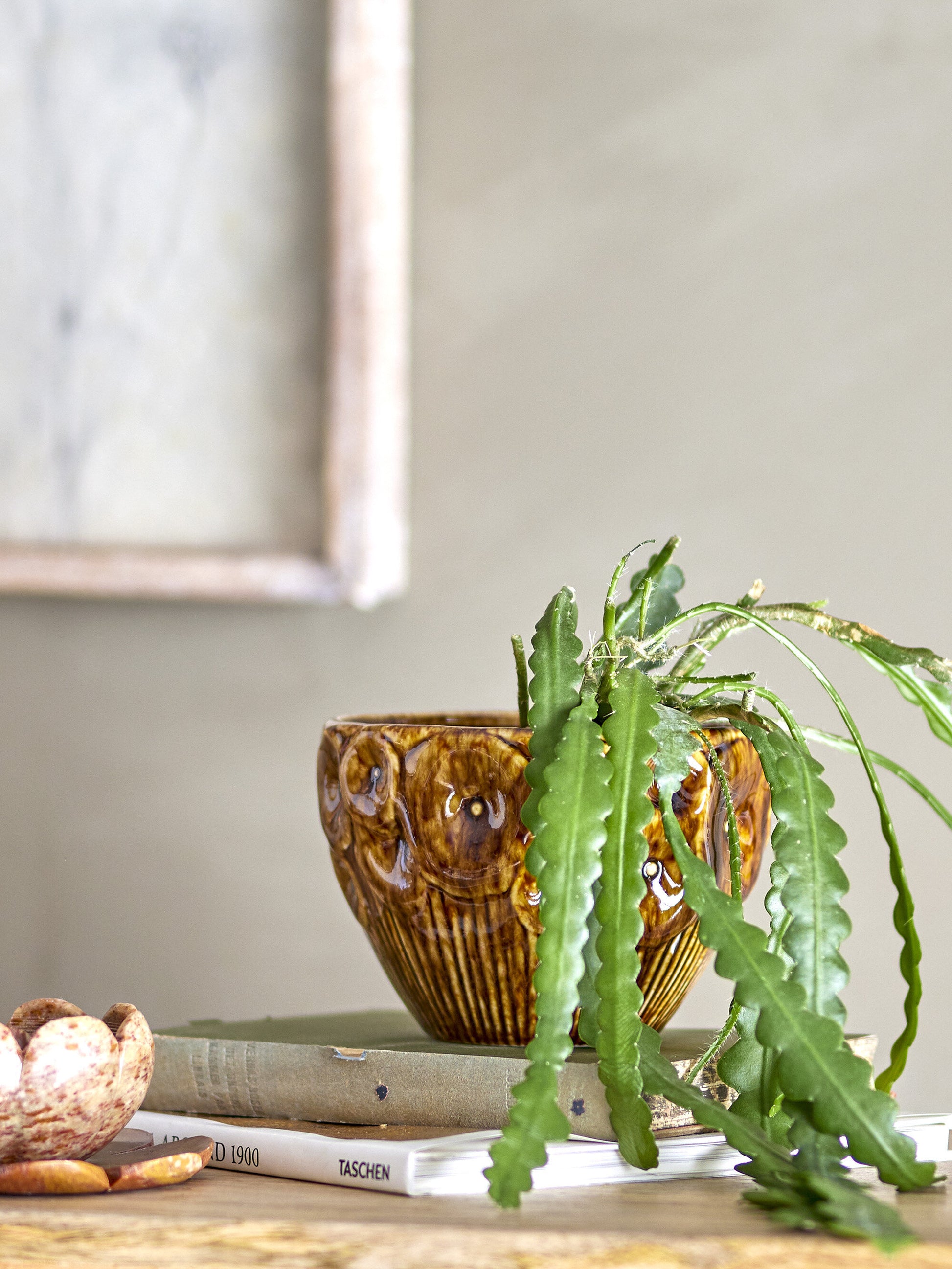 Pot de fleurs Rokaya en grès brun - Bloomingville — 330651.jpg