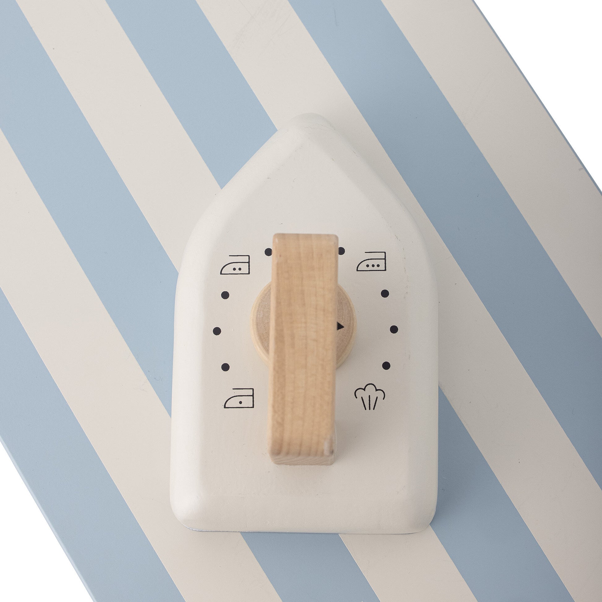 Sande Toy Ironing Board & Iron Blue Fsc® 100% Pine - (Table à repasser et fer à repasser) Bloomingville Mini — 332218.jpg