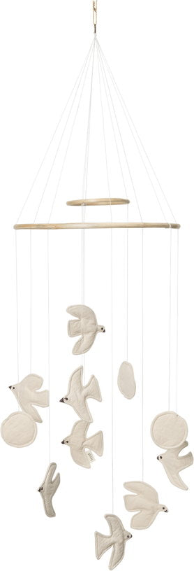 mobile-oiseaux-en-coton-blanc-100x37cm-swif-ferm-living-1