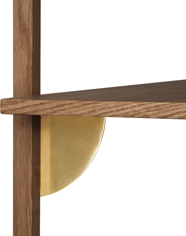 triple-etagere-en-chene-fonce-87cm-sector-ferm-living-2