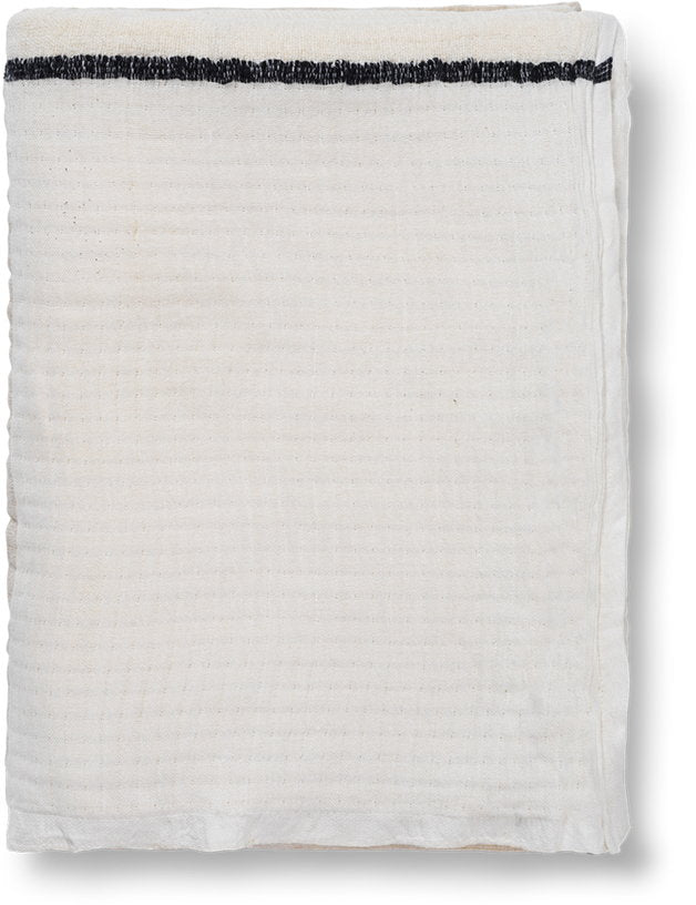 plaid-en-fibres-naturelles-beige-dela-ferm-living-2